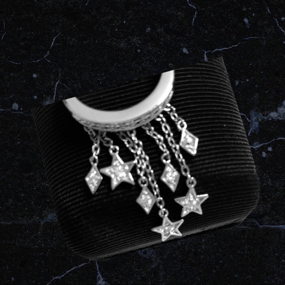 Kirk’s Folly Cascading Ring Celestial Stars CZs Silver Tone 7